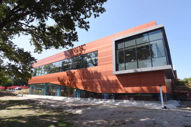 St. Louis County Library–Daniel Boone Branch