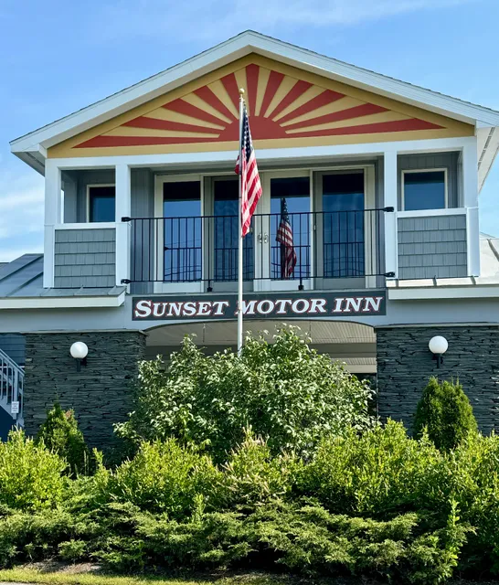 Sunset Motor Inn