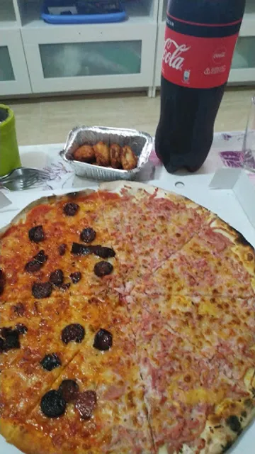 PIZZERIA LA TUA PIZZA