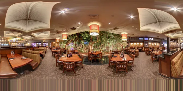 Claim Jumper Restaurants