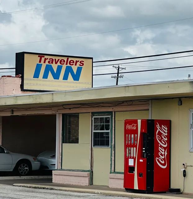 Travelers Motel
