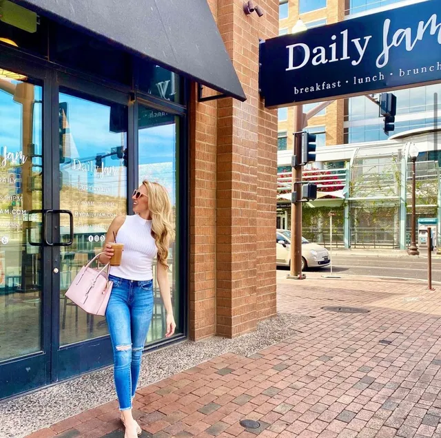 Daily Jam - Breakfast & Brunch Restaurant