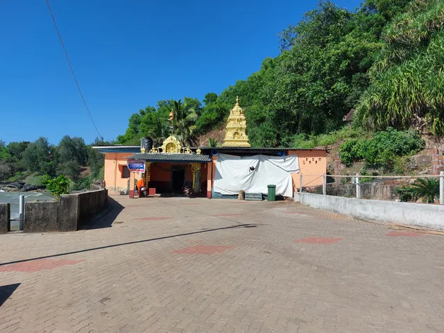 Shri Kadaltadi Someshwara Swami Temple