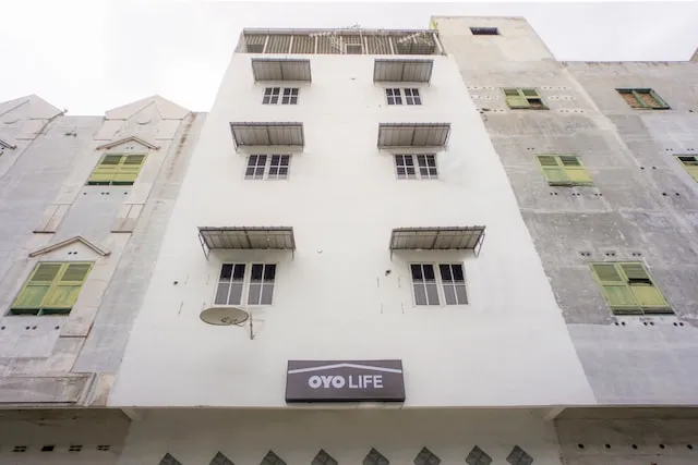 OYO Life 2366 Gatsu Kost