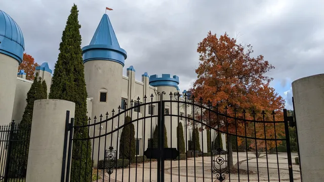 The Canadian Lakes Castle