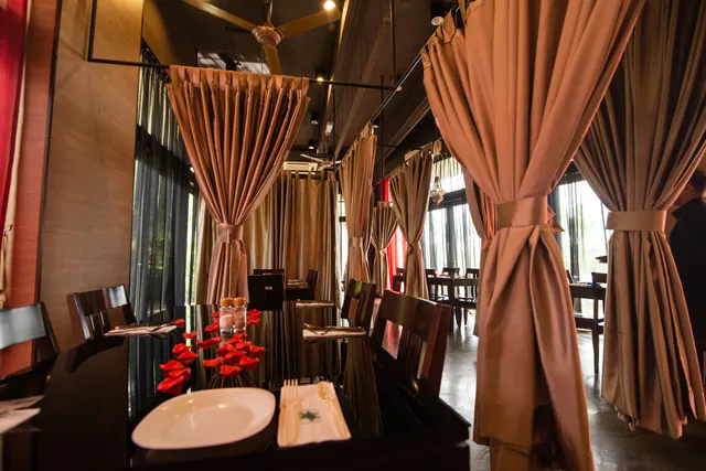 Grand Lebanon Restaurant (Batu Ferringhi, Penang)