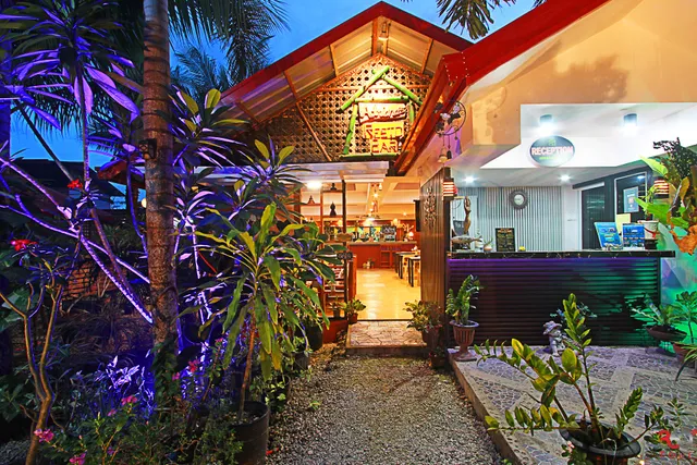 Adriana's Tropical Guesthouse
