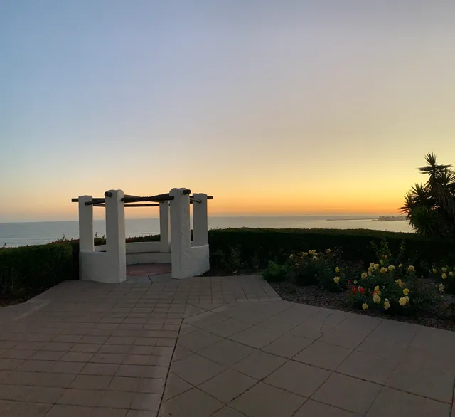 Palisades Gazebo Park