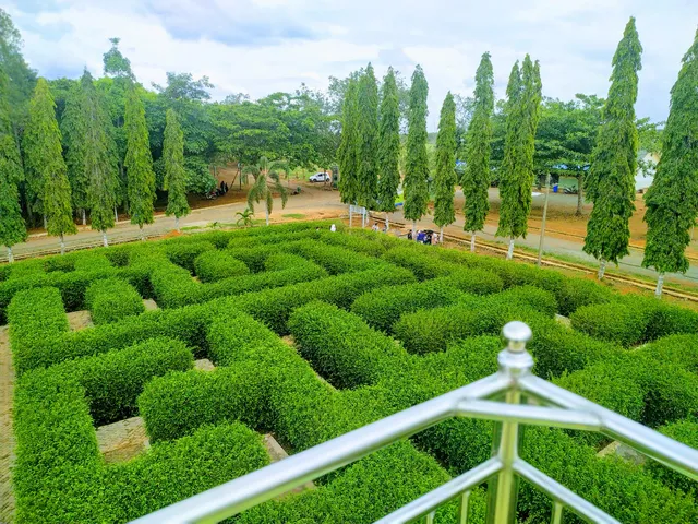 Taman Labirin Pelaihari