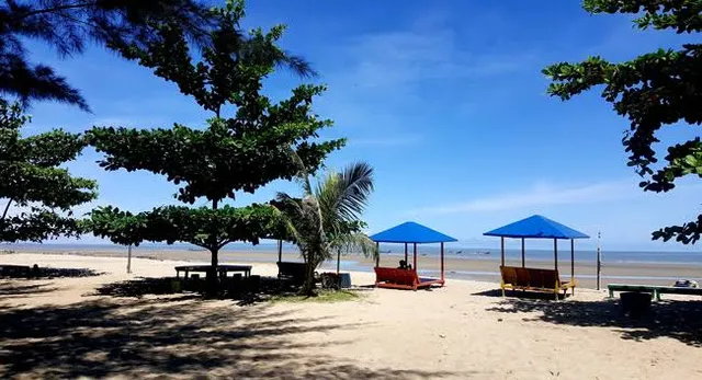 Binalatung Beach