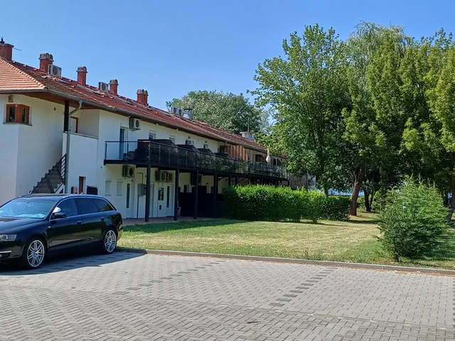 Wellapartman Zamàrdi