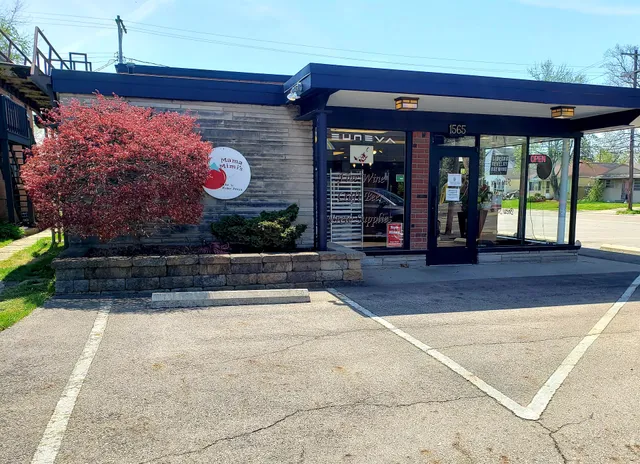 Mama Mimi's Take 'N Bake Pizza - Grandview - Columbus, OH