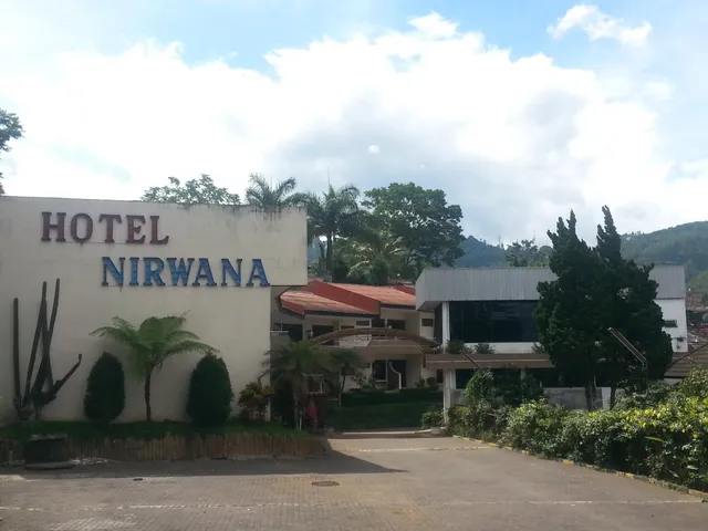 Hotel Nirwana Batu
