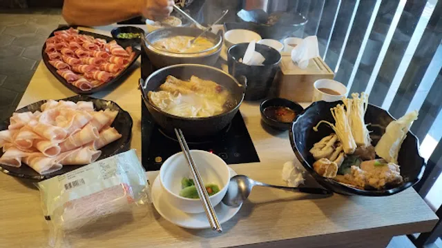 Jhujian Keelung Nanrong Branch