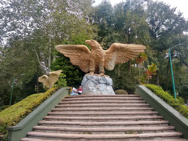 El Águila de los Lagos