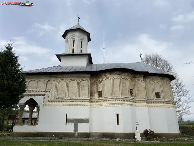 Cămărășeasca Monastery
