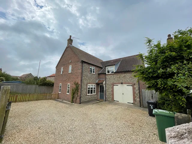 Wayfarer House Holiday Cottage