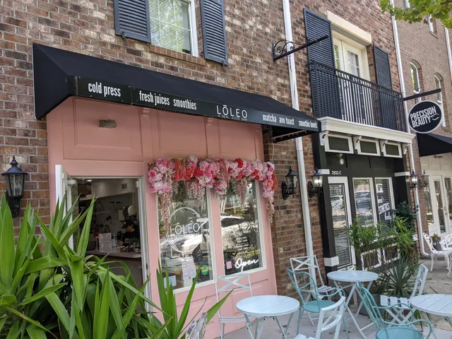 LŌLEO JUICE BAR