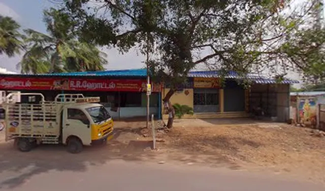 RR Hotel Veg restaurant