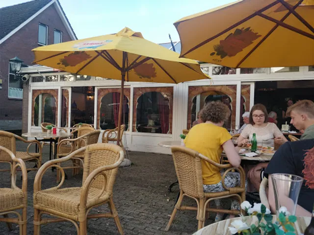 Pizzeria En Grill La Bella