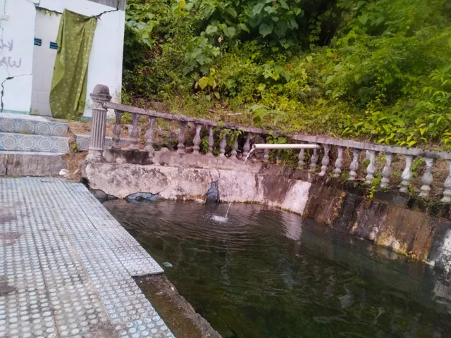 Mantikole Hot Spring