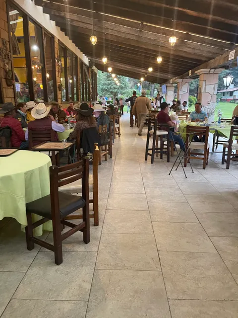 Restaurante El Rincón de los Saucos