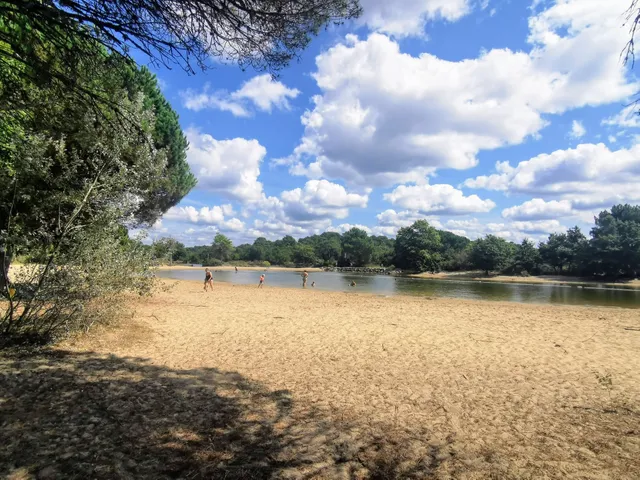 bathing pool Saint Brice