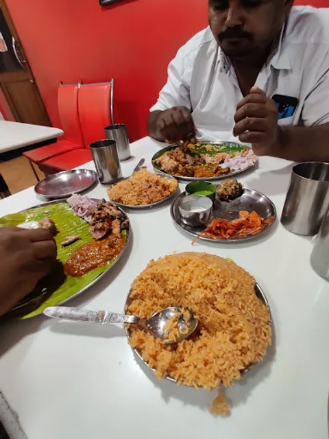 Ambur Star Briyani ( TV Samy Road )