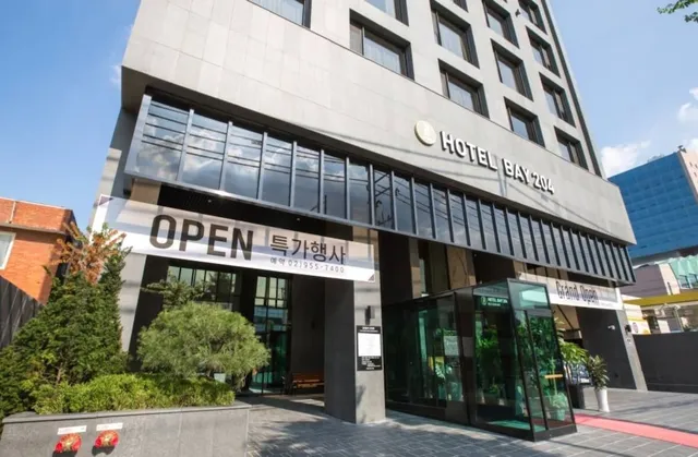 Dobong Hotel Bay 204