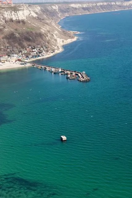 Крепост „Бизоне“