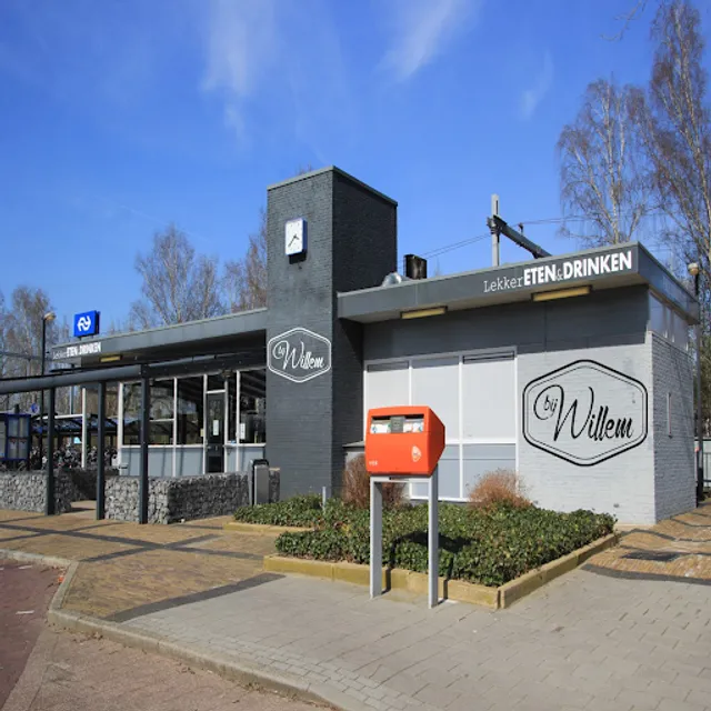 Snackbar bij Willem Raalte