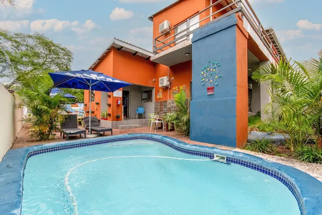 Woodpecker's Guest House