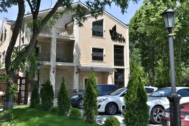 City Park Hotel