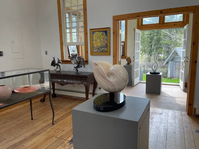 Redstone Art Gallery