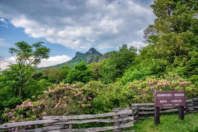 Grandfather Mountain Overlook