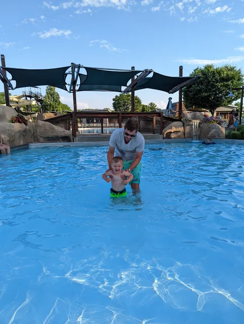 Highlands Park Aquatic Center
