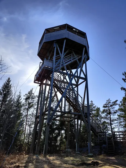 Puurijärvi-Isosuo national park - Kärjenkallio bird watching tower