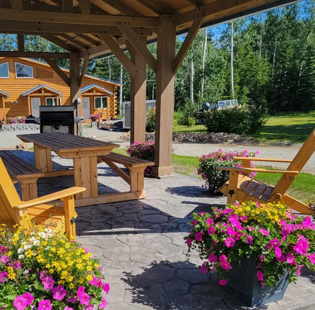 Delta Accommodations-Alaska Country Inn
