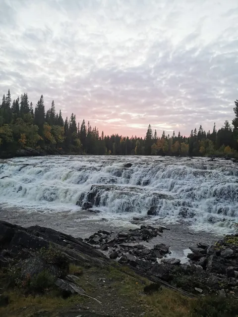 Rengsfallet, Valsjöbyn