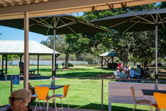 Peckish Penguin Cafe