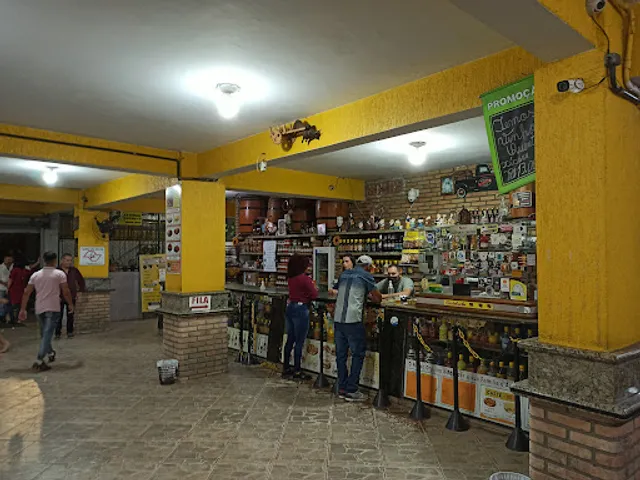 Casteluche Restaurante, Adega e Show