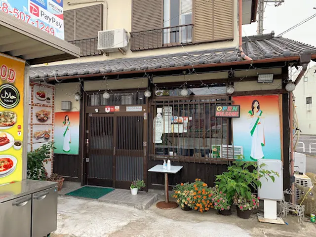 TAJ CURRY HOUSE(HALAL)