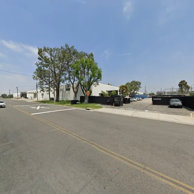 Alo Yoga - Commerce HQ