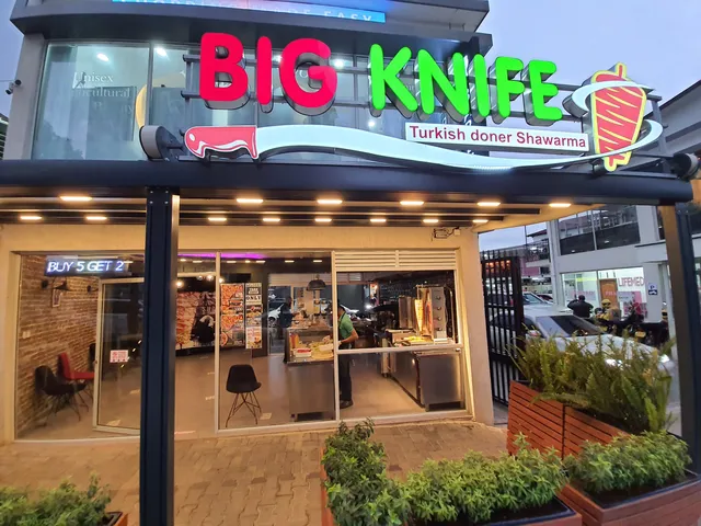 Big Knife Hurlingham