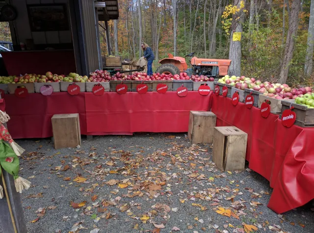 Anderson's Apple Farm