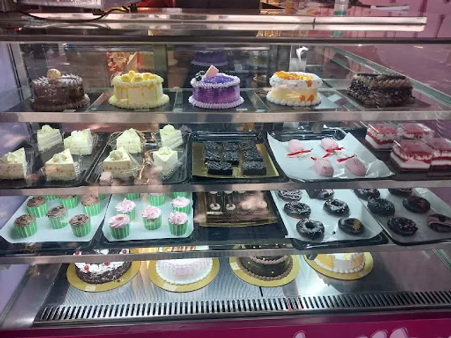 TASTEBUDS CAKES N BAKES