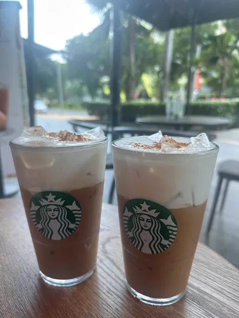 Starbucks Somerset Feliz HCMC