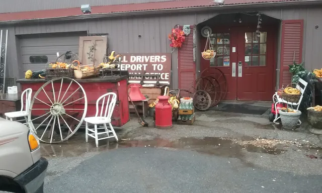 Sibs Antiques & Estate Liquidations