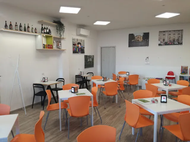 Caffè Chiacchiere e Fantasia