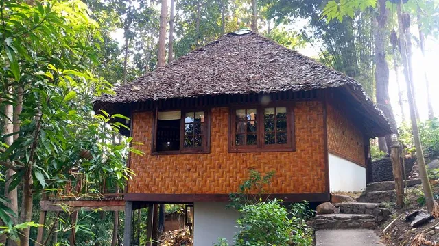 Sang Tong Huts